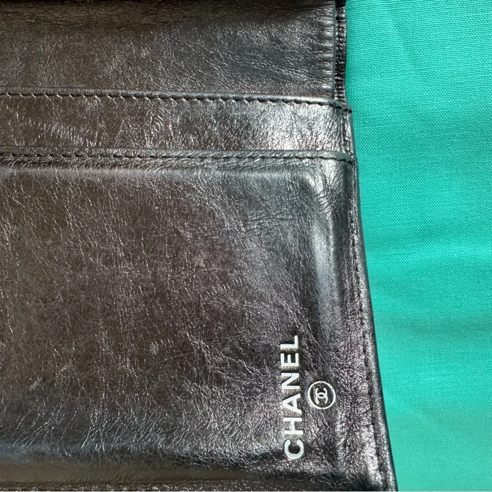 Chanel Black Quilted Leather Wallet
